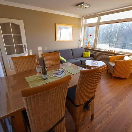 Haus Oland 20 Appartement *